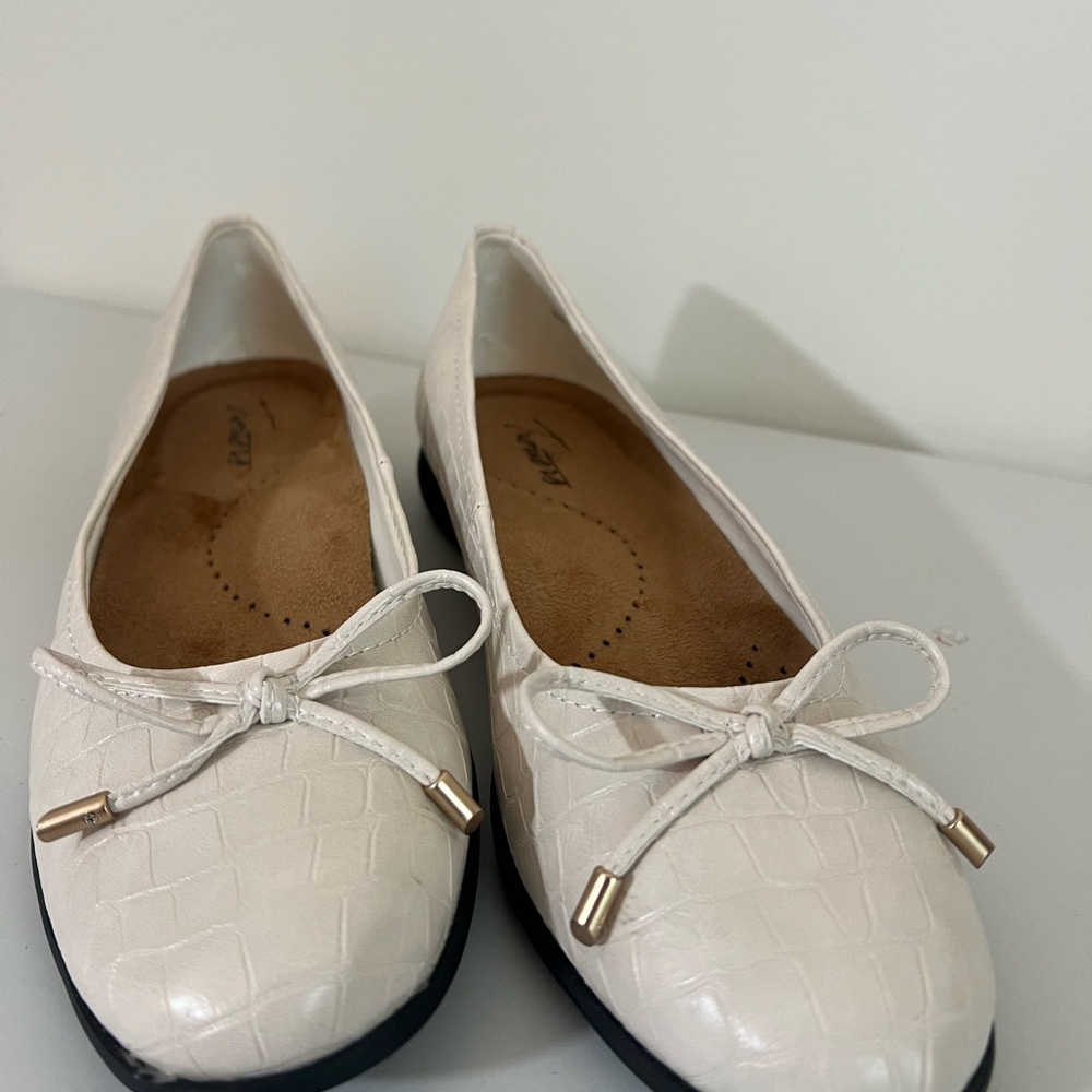 Trotters Ballet Flats Women's Sz 8.5 - Picture 2 of 6